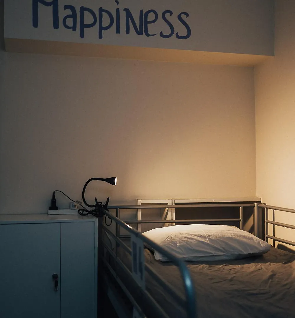 One Love One World Ayia Napa Square Hostel 0*,  قبرص